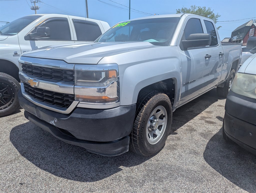 2016 Chevrolet Silverado 1500 photo 3