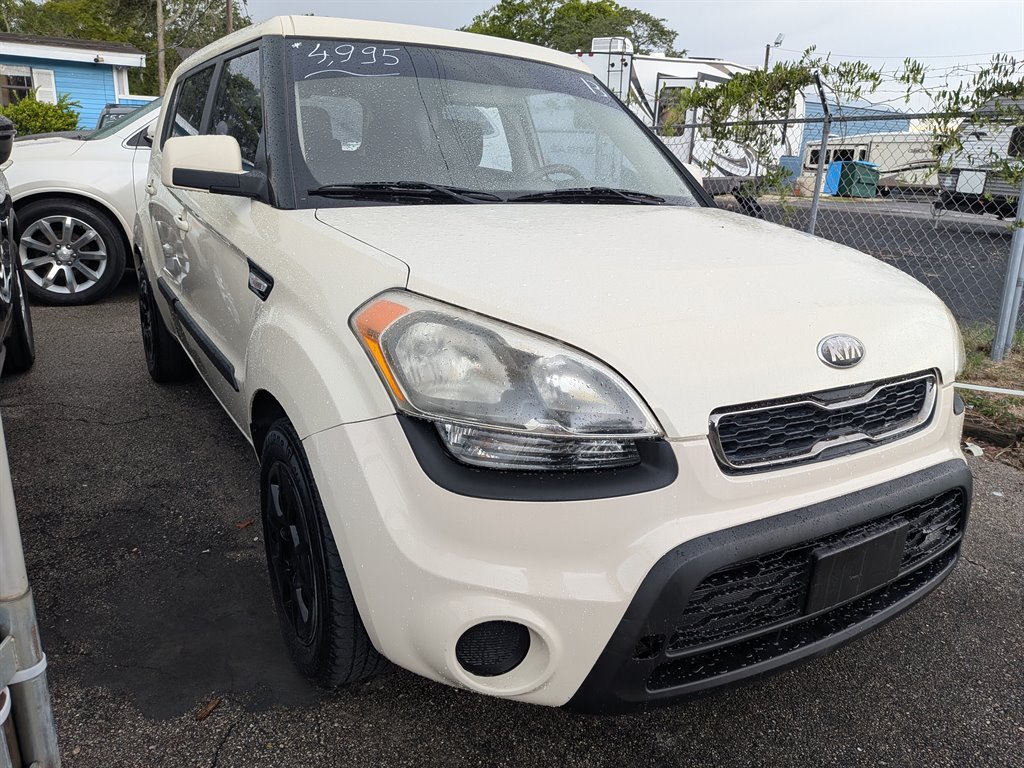 2013 Kia Soul Base