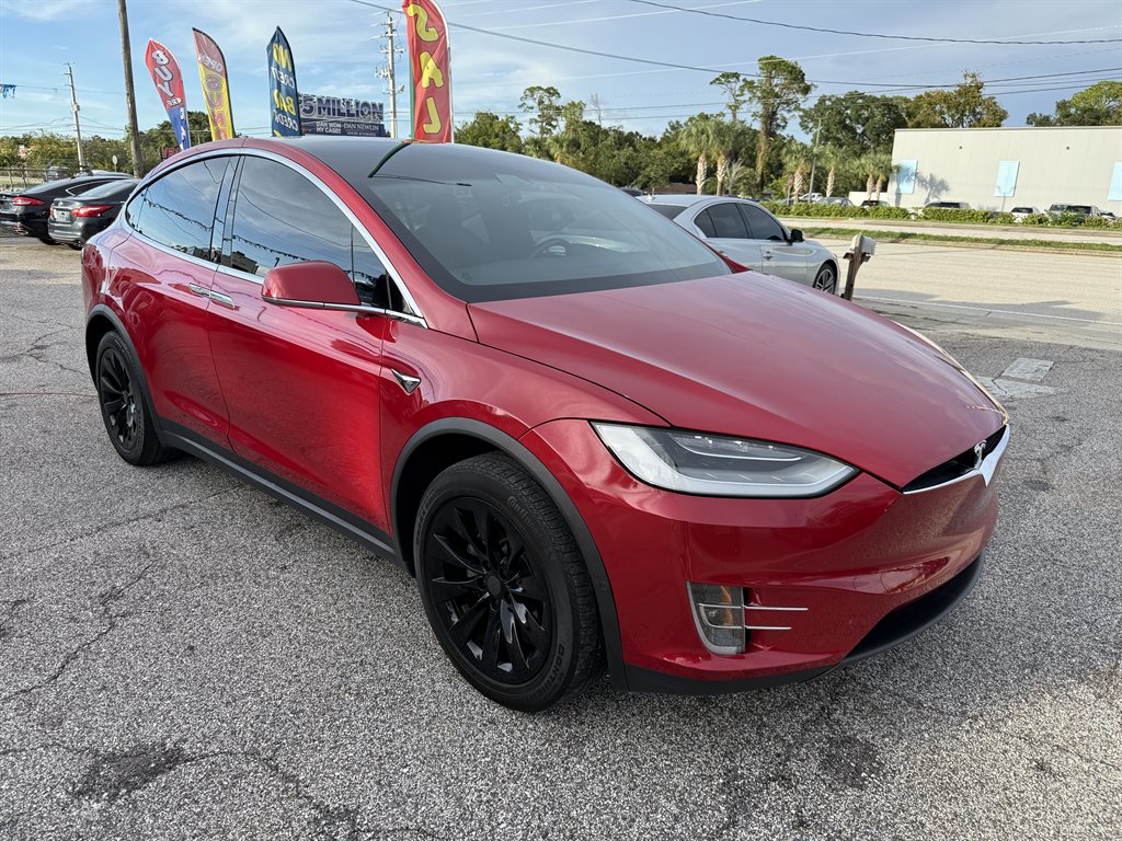 2020 Tesla Model X Long Range's photo