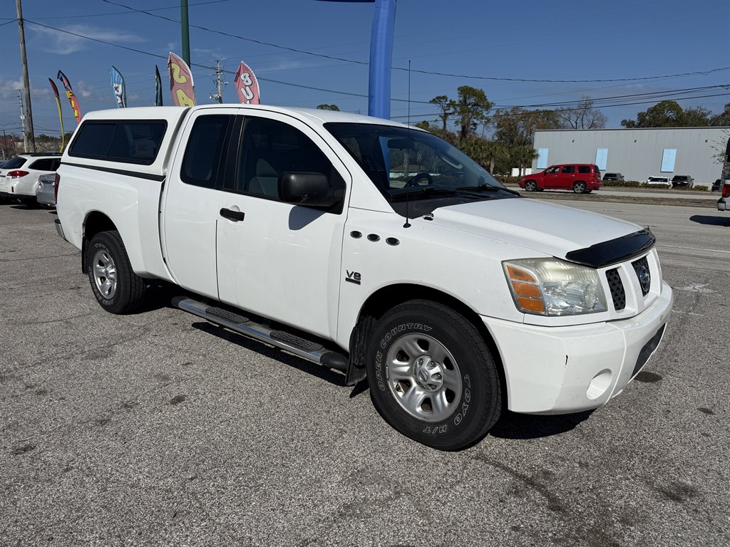 2004 Nissan Titan XE