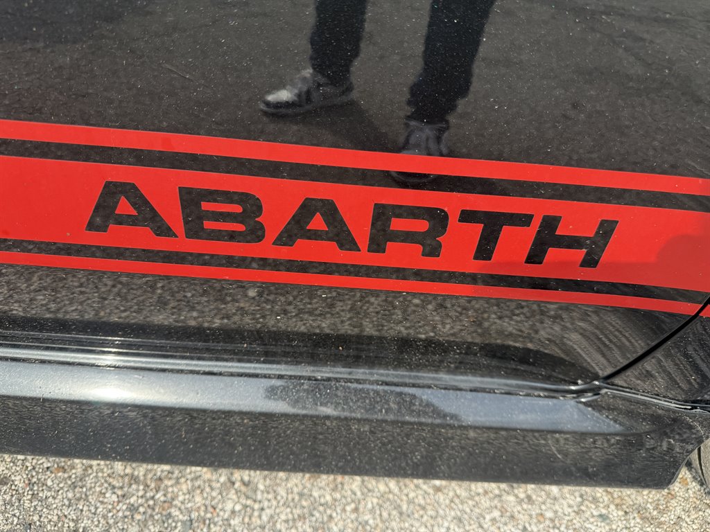 2013 FIAT 500 Abarth - Photo 19